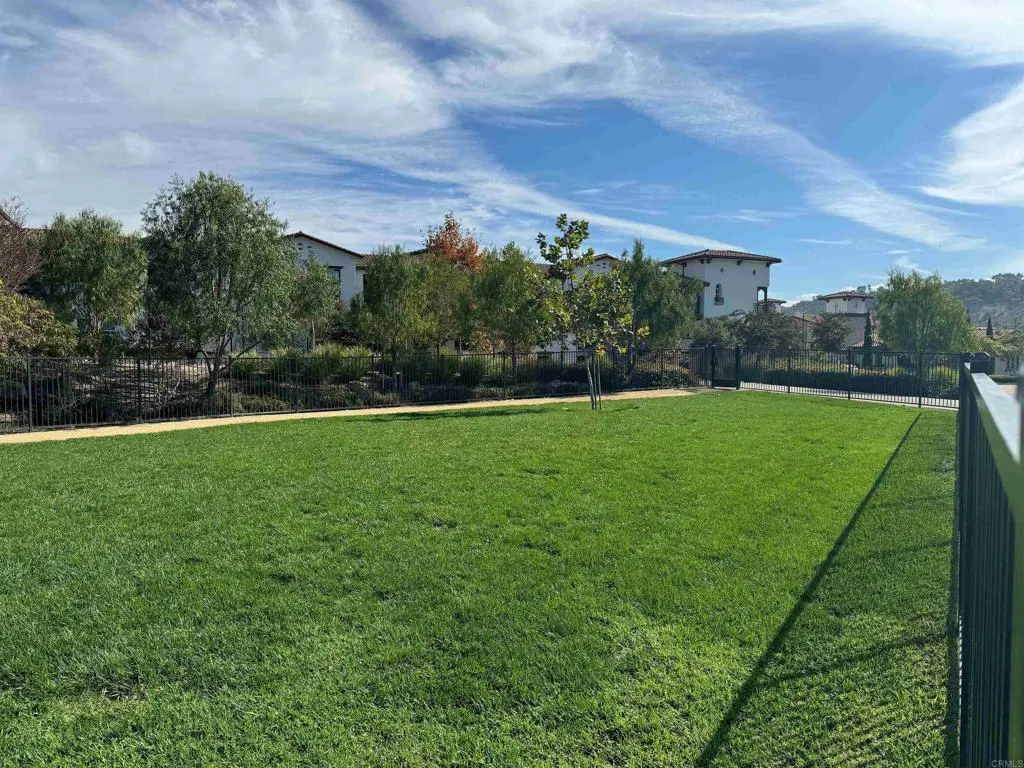 main property photo 66