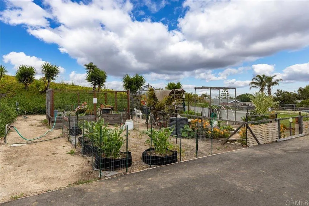 main property photo 57