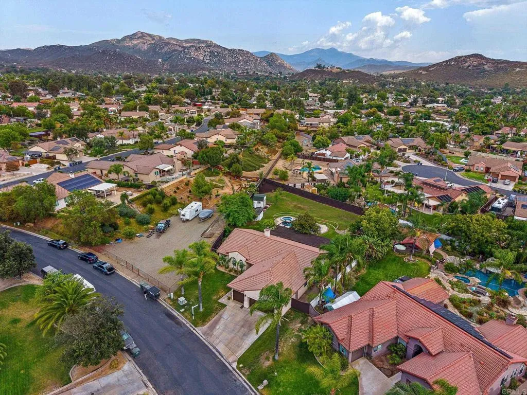 main property photo 73