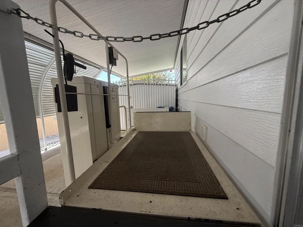 main property photo 50