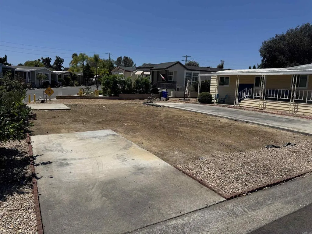 main property photo 0