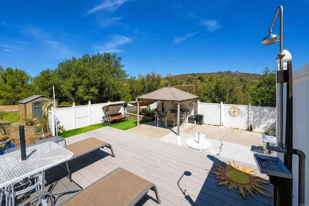 main property photo 53