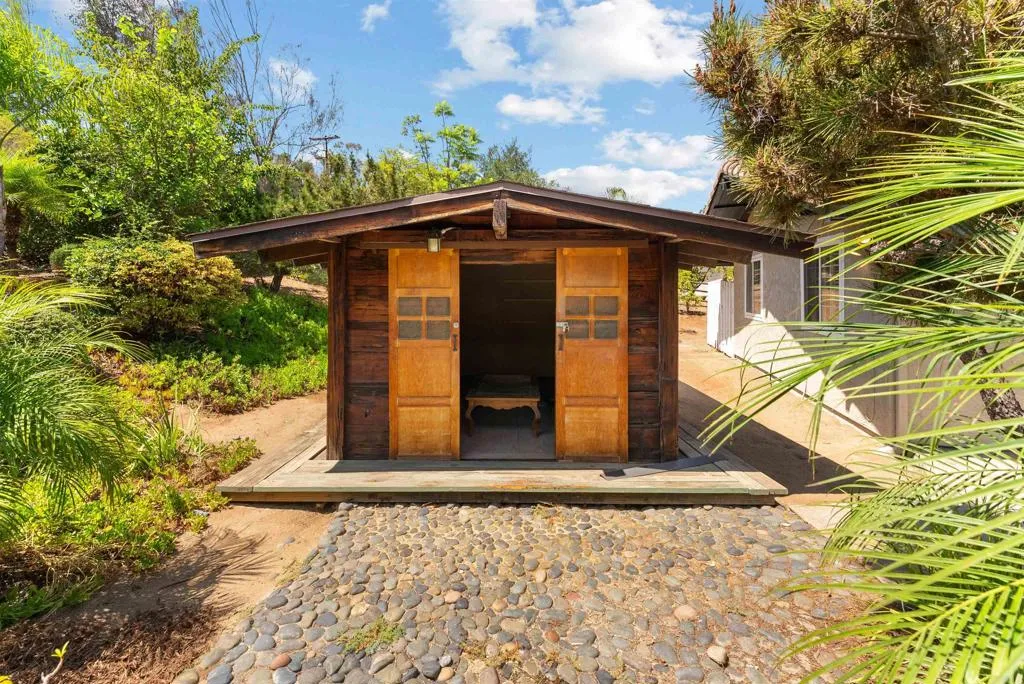 main property photo 56