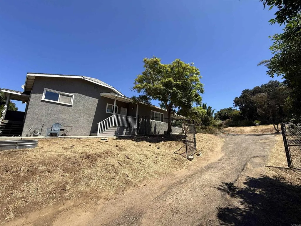 main property photo 21
