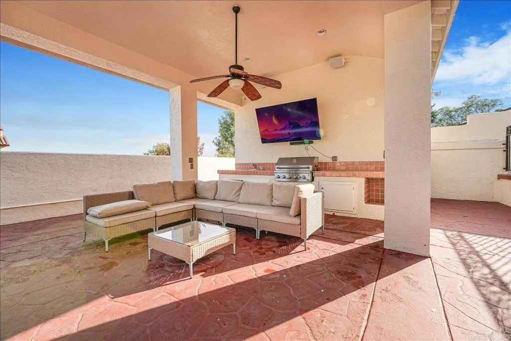 main property photo 54
