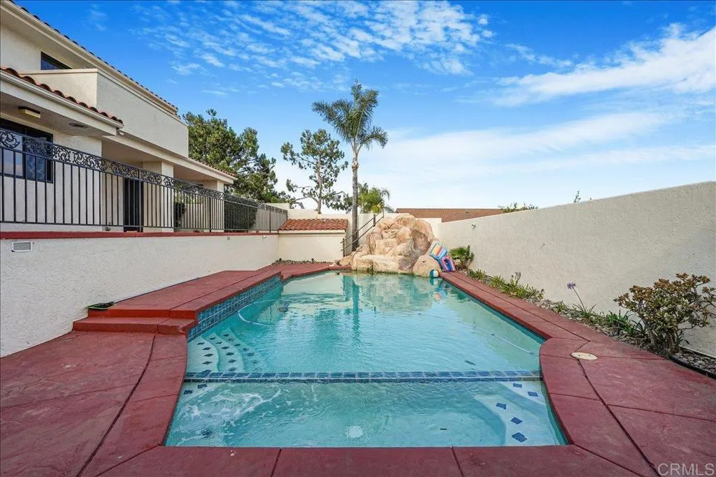 main property photo 58