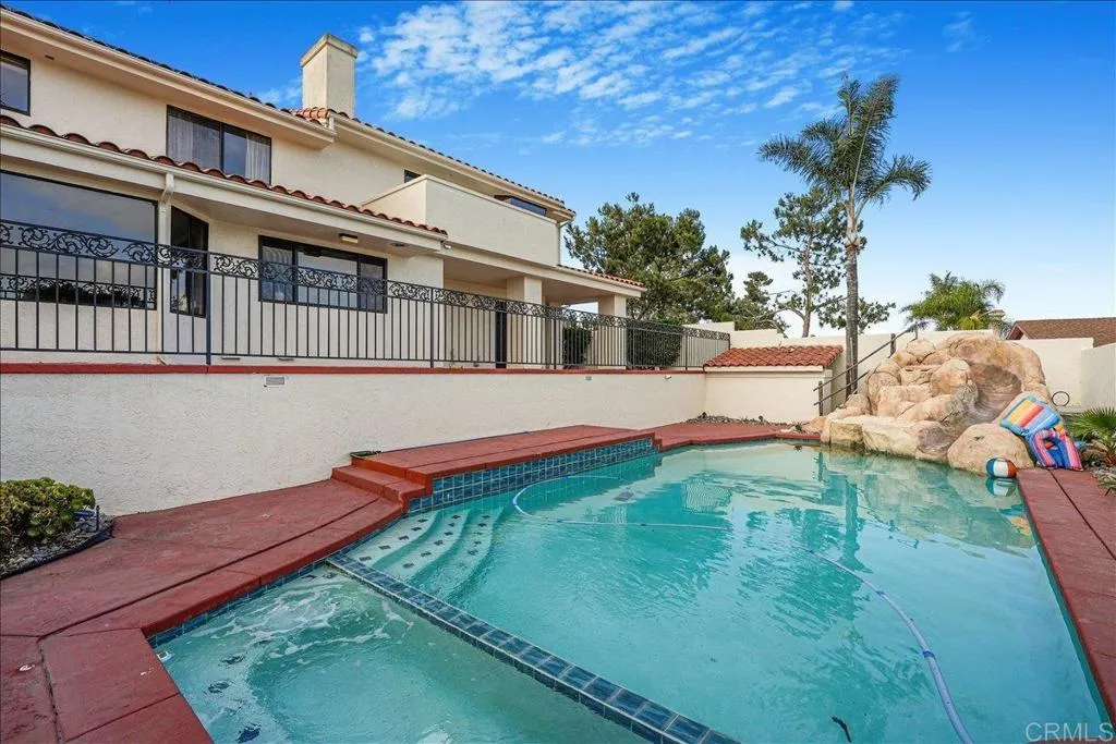 main property photo 59