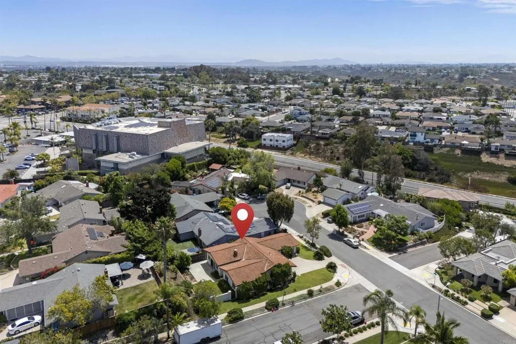 main property photo 64