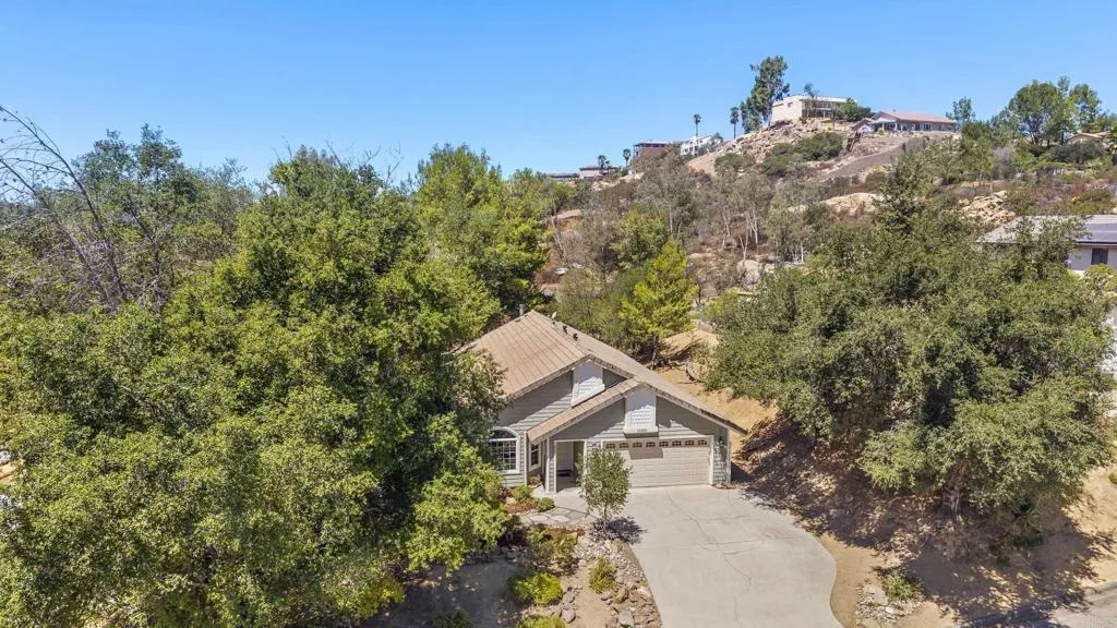 main property photo 62