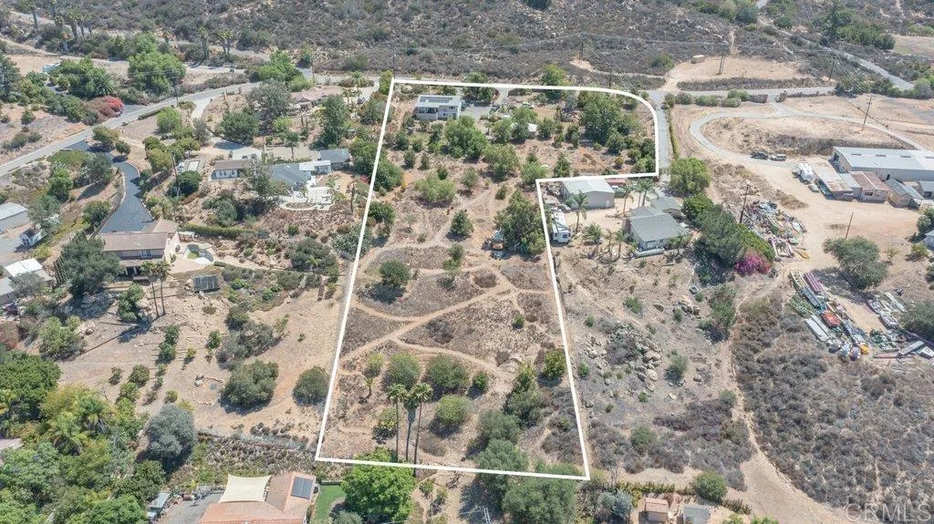 main property photo 33