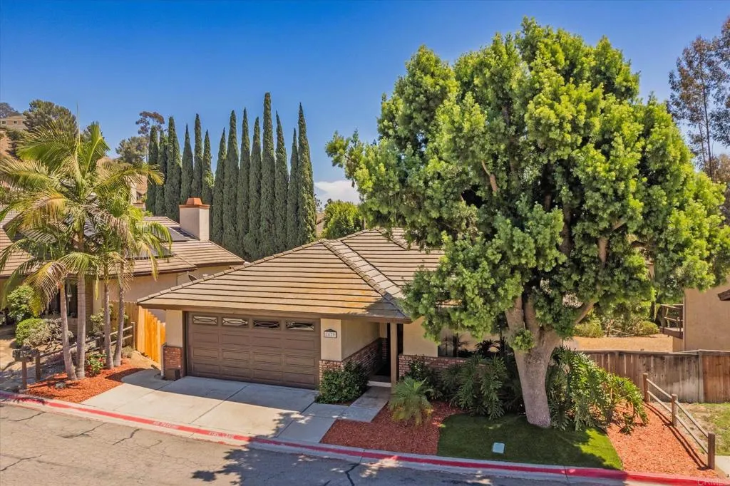 main property photo 74