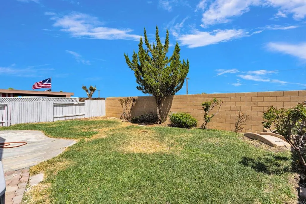 main property photo 38