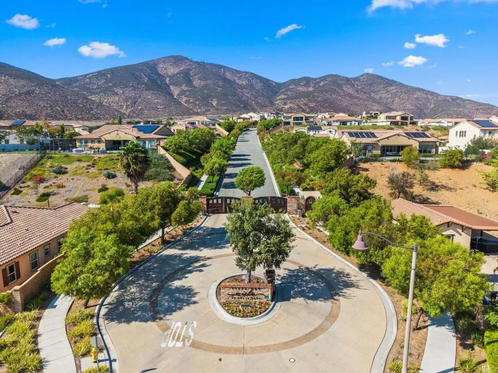 main property photo 60