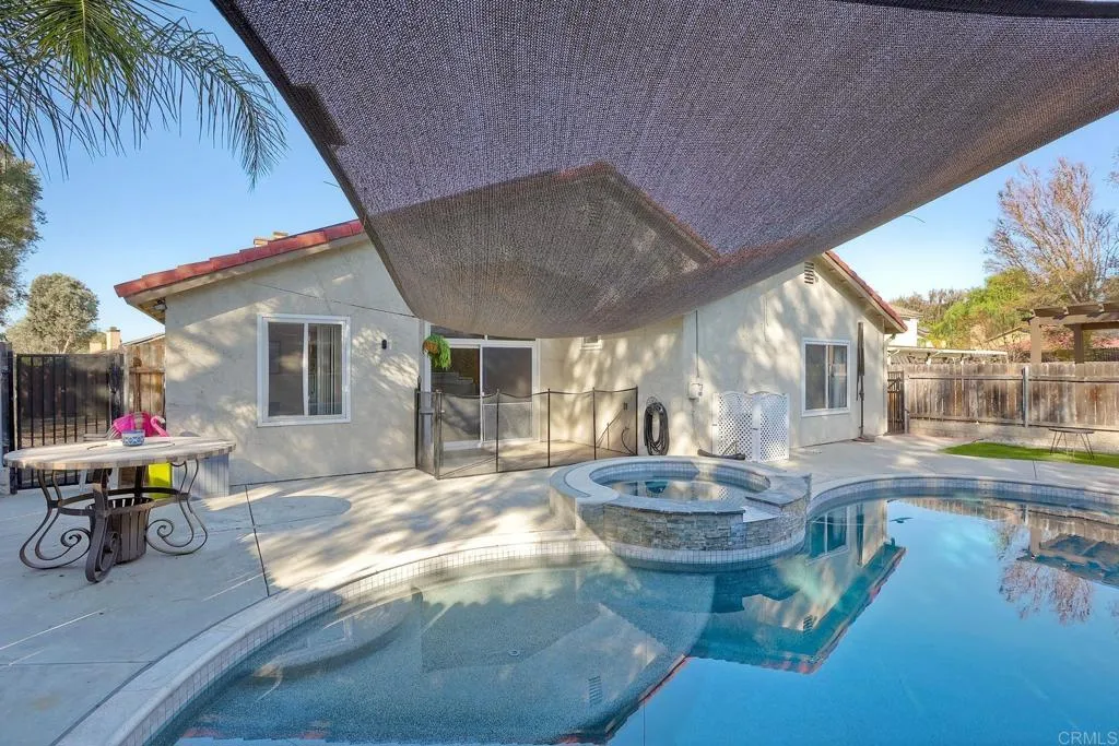 main property photo 87