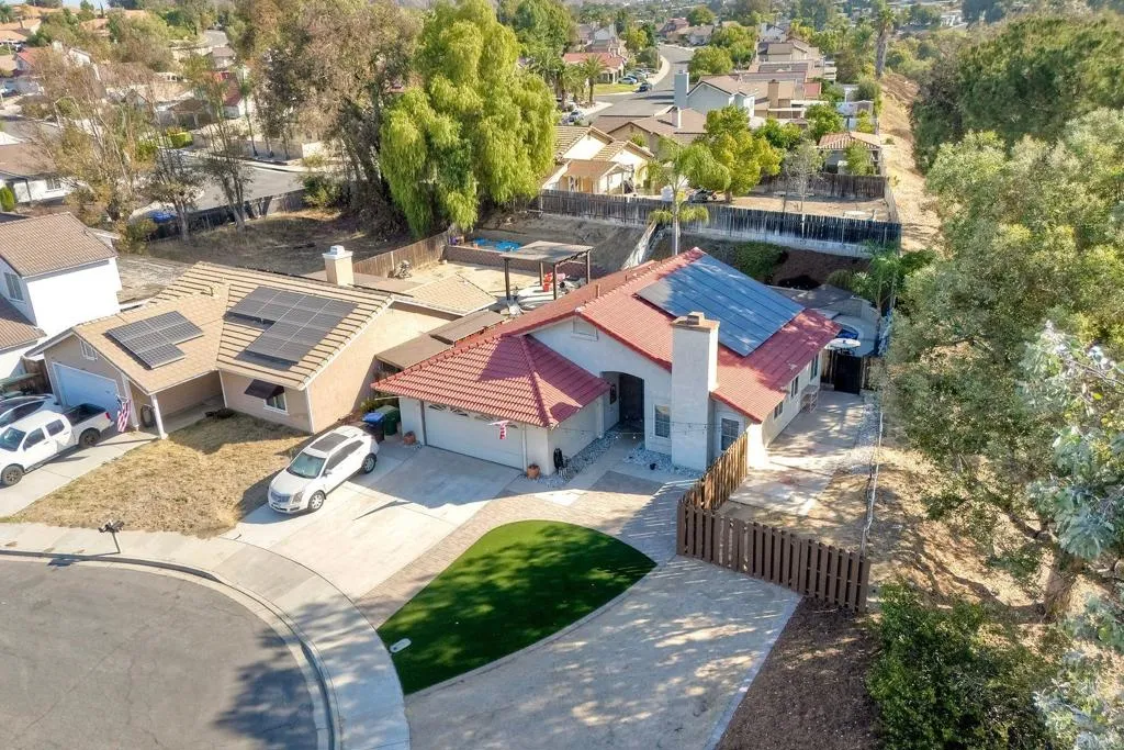 main property photo 93