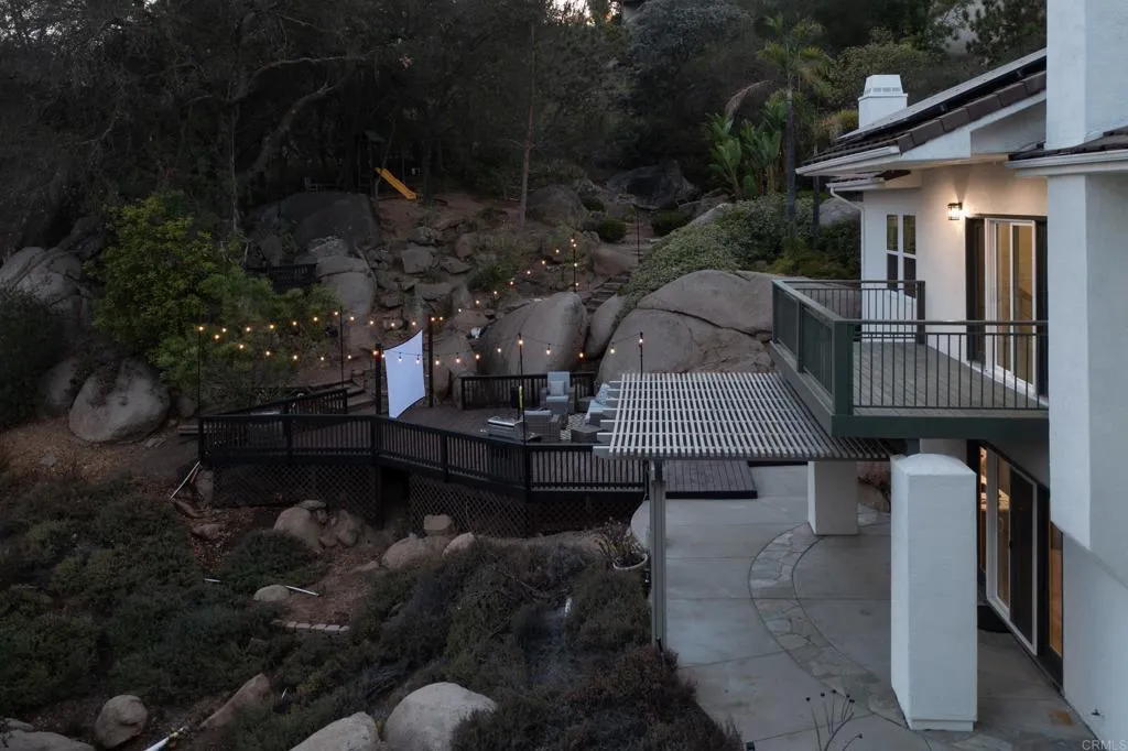 main property photo 49