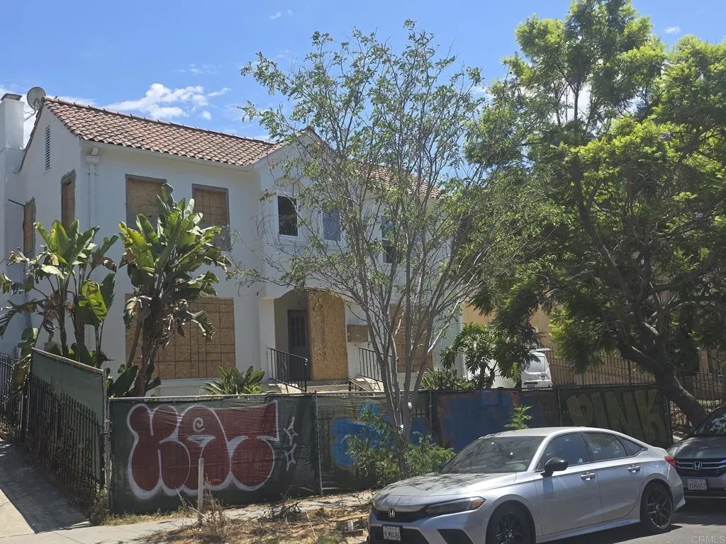main property photo 73