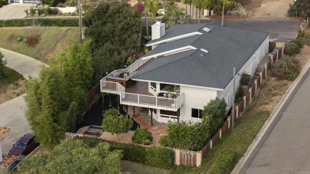 main property photo 70