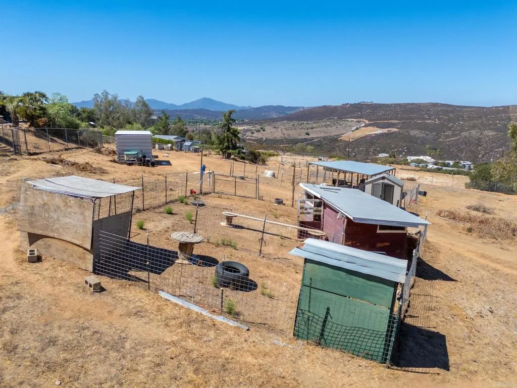main property photo 41