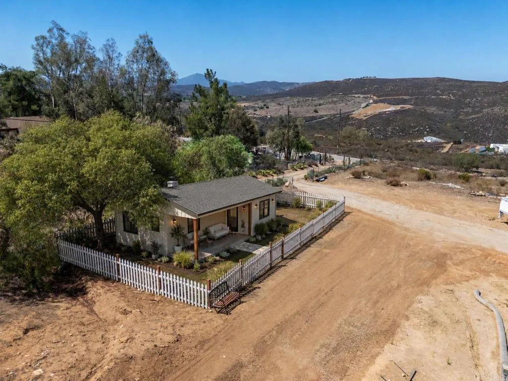 main property photo 60