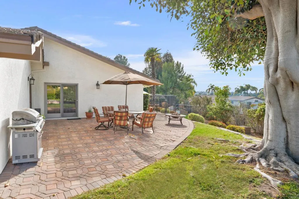 main property photo 57