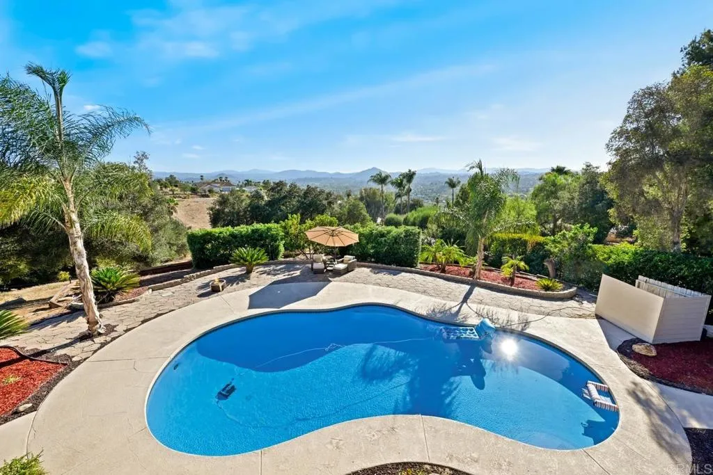main property photo 58