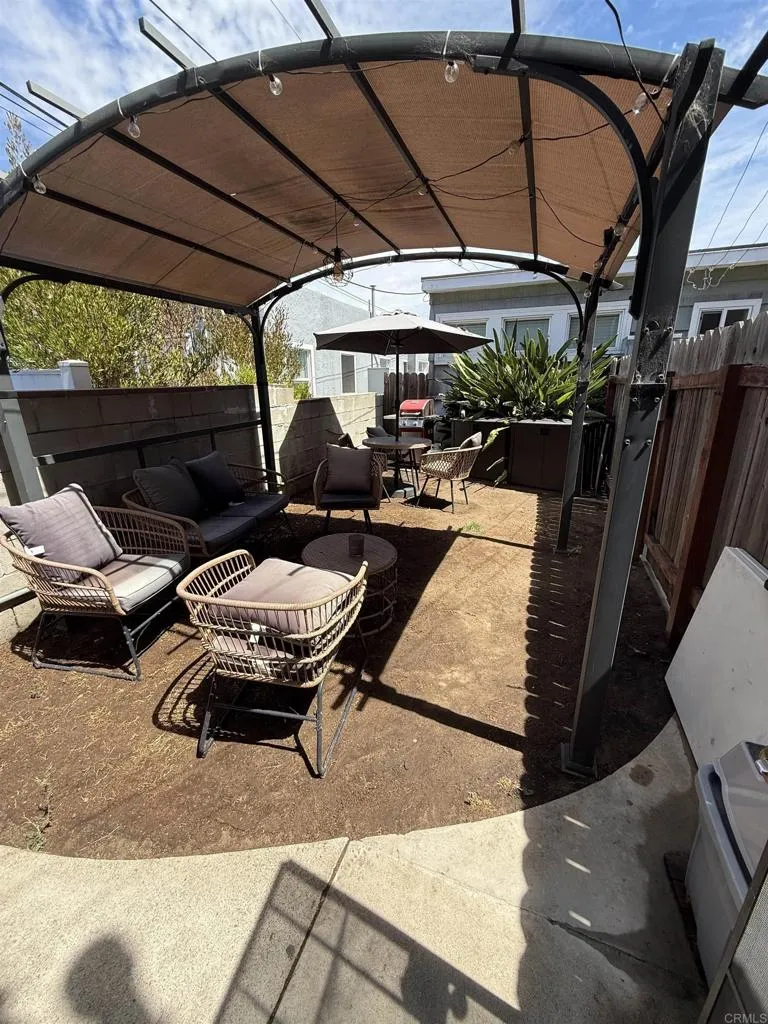 main property photo 49