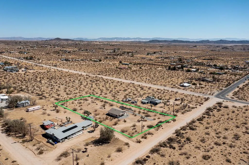 main property photo 27