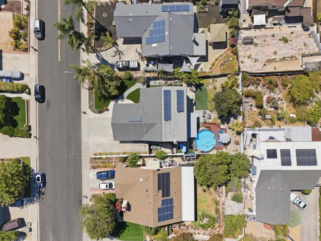 main property photo 48