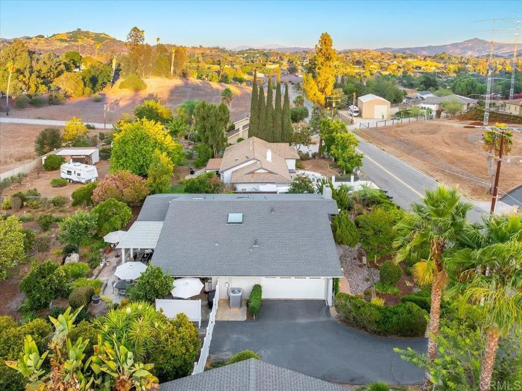 main property photo 51