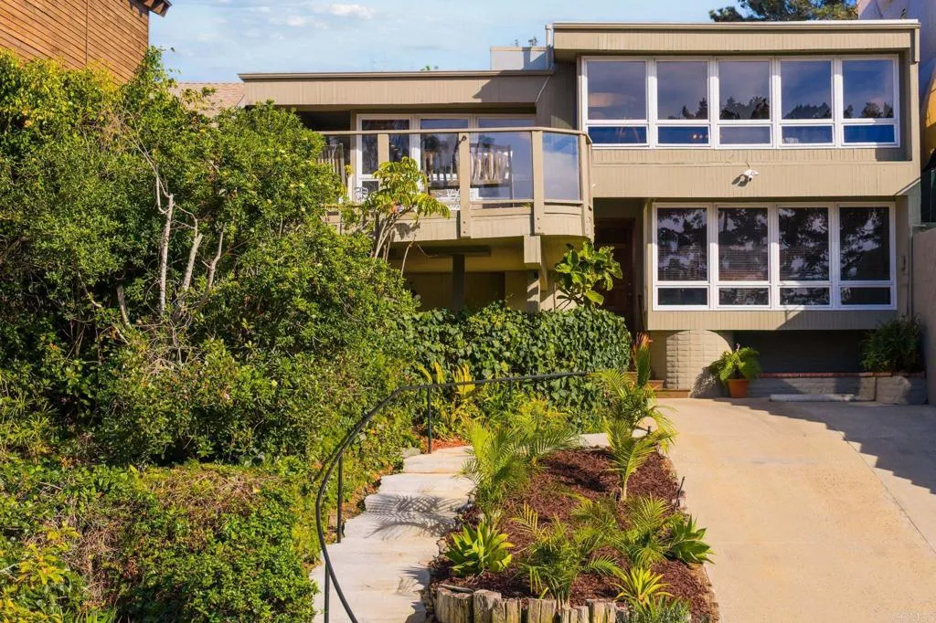main property photo 52
