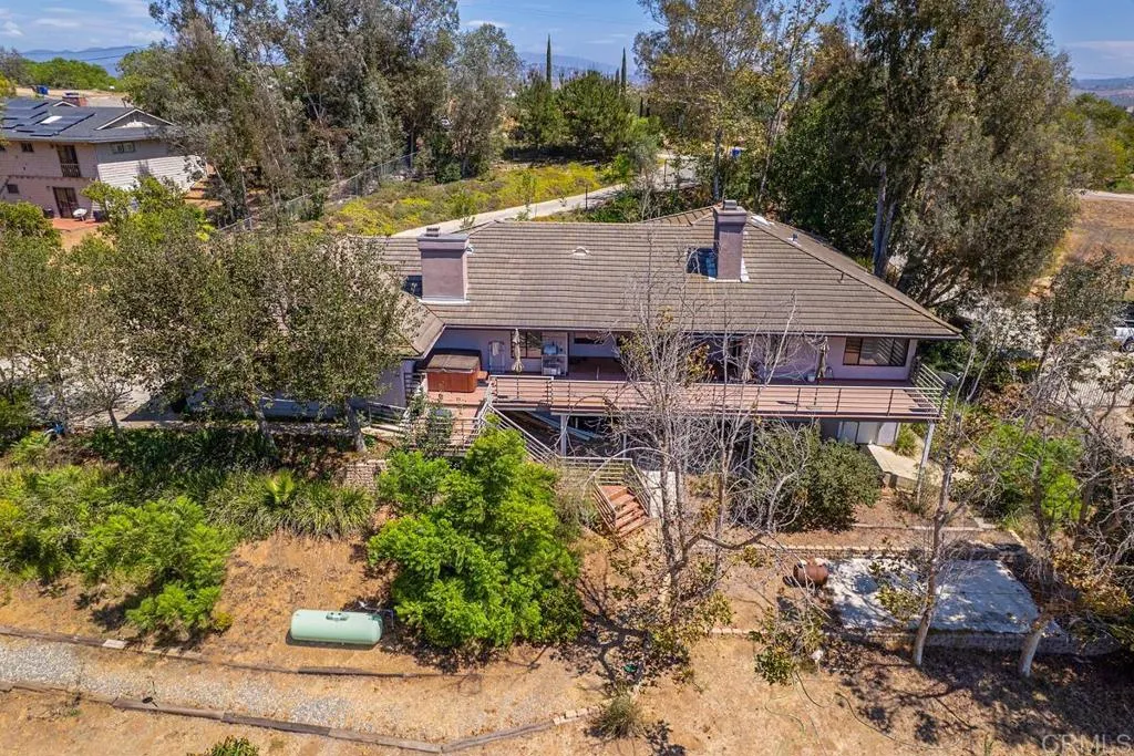 main property photo 46