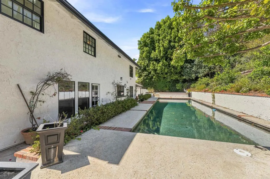 main property photo 69