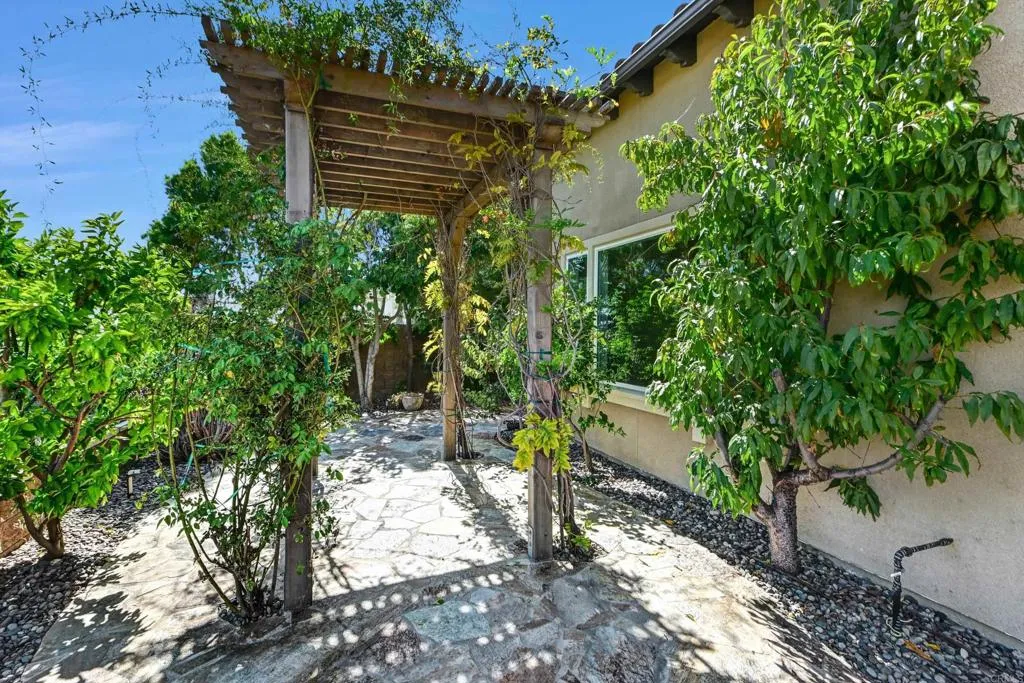 main property photo 56