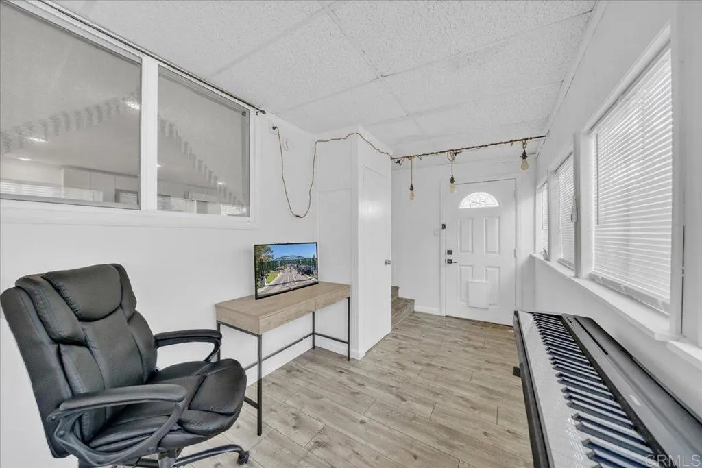 main property photo 40