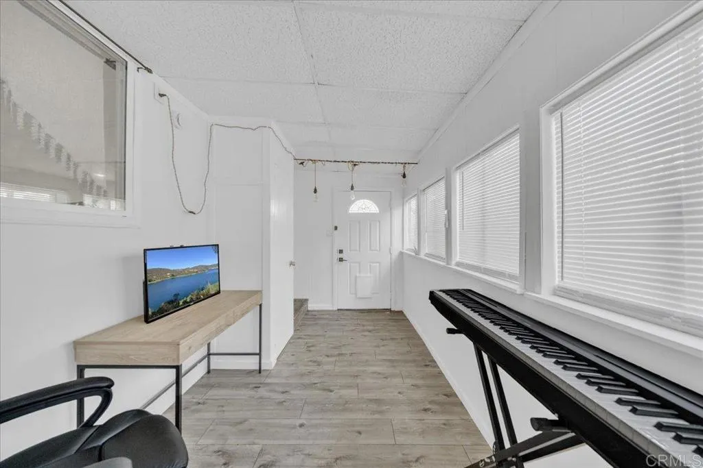 main property photo 51