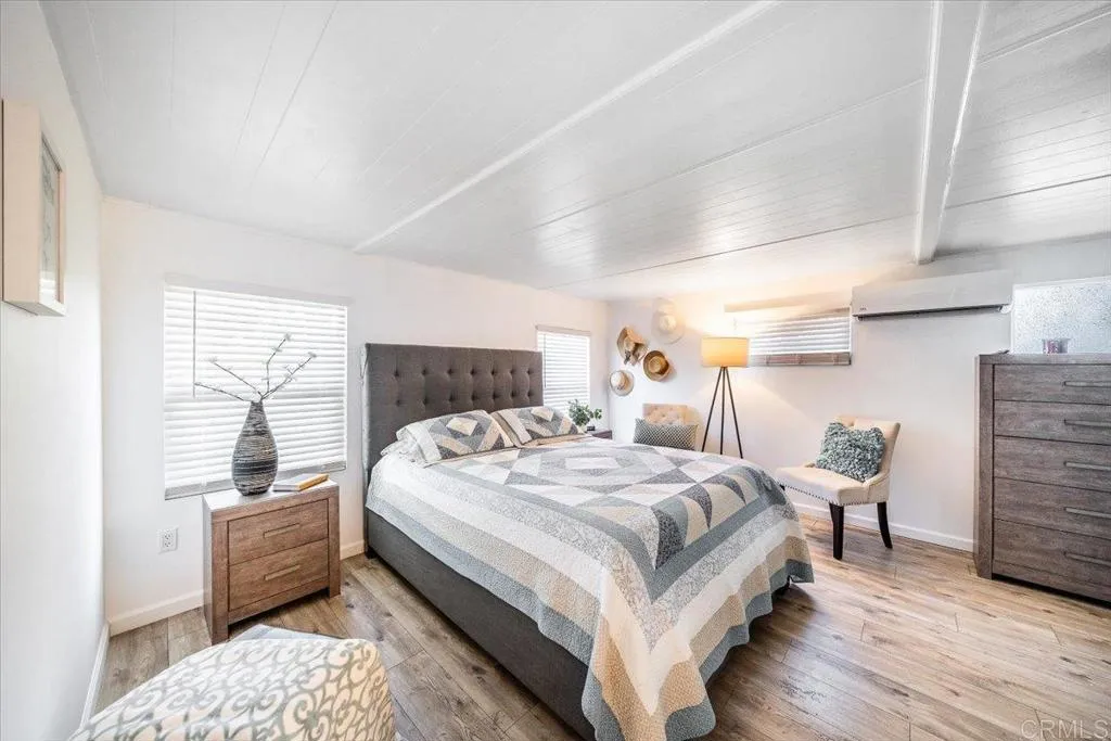 main property photo 71