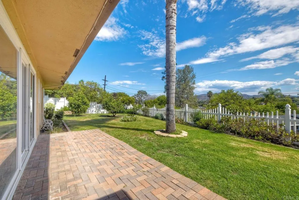 main property photo 31