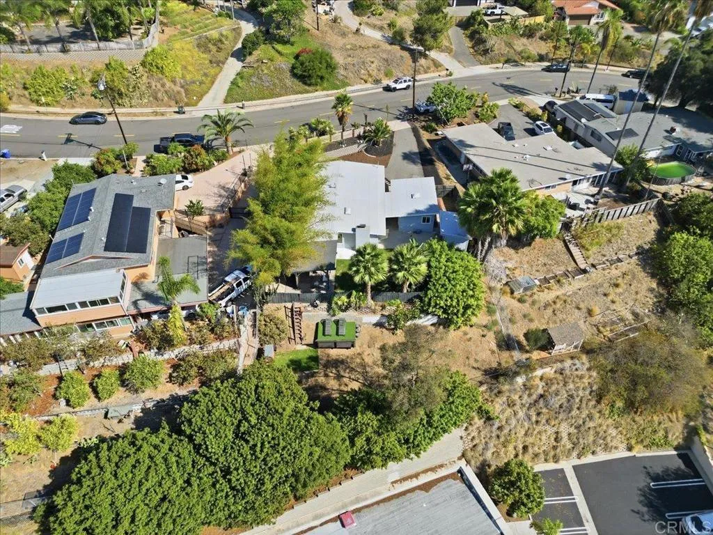 main property photo 42