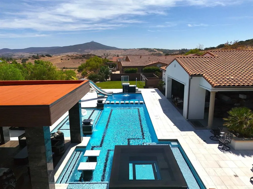 main property photo 57