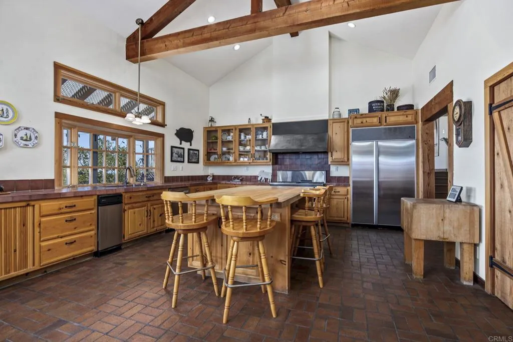 main property photo 62