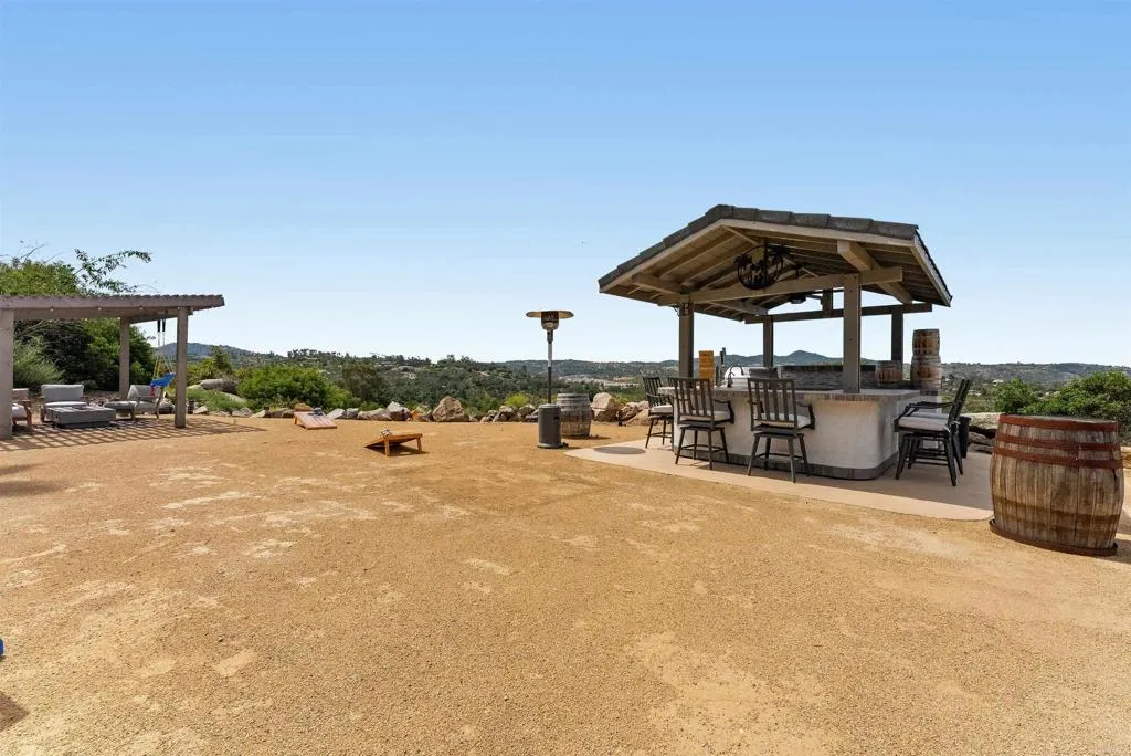main property photo 61
