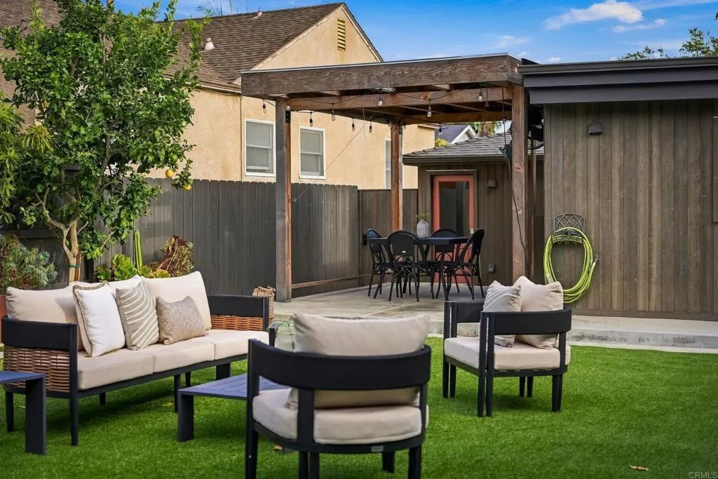 main property photo 45