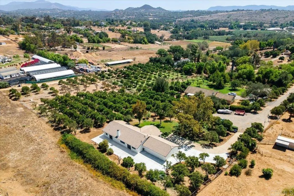 main property photo 70