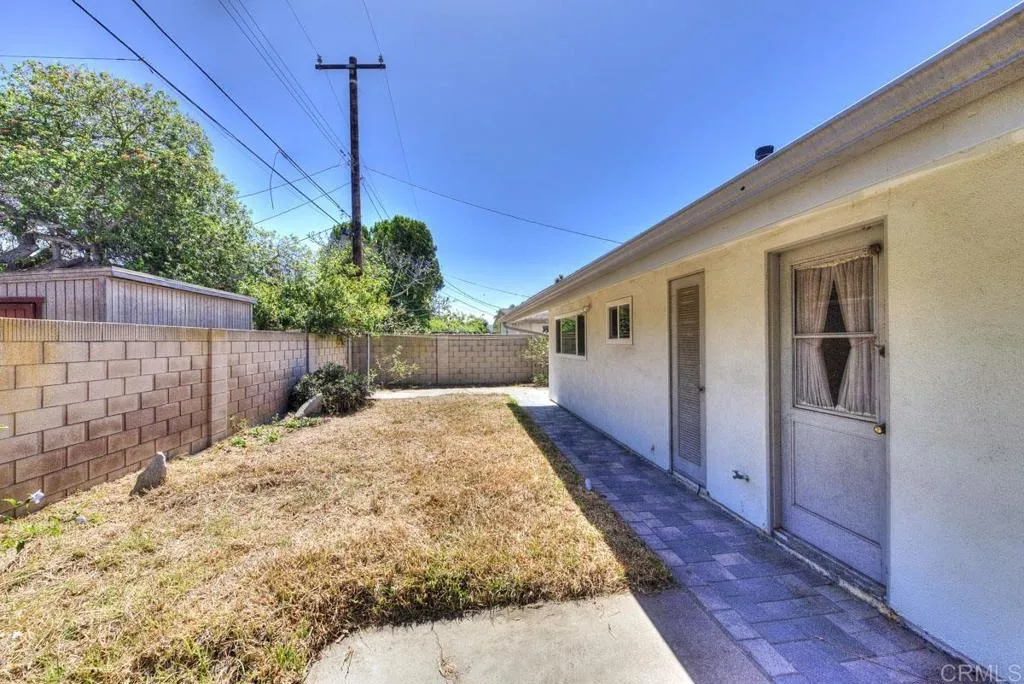 main property photo 24