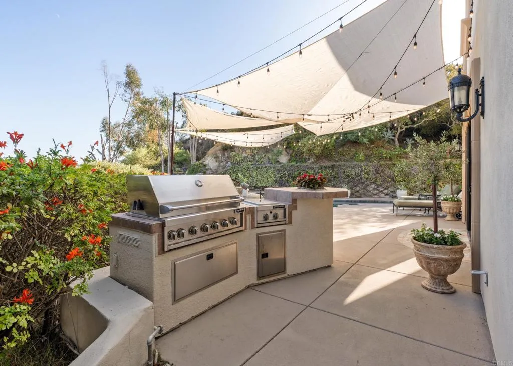 main property photo 56