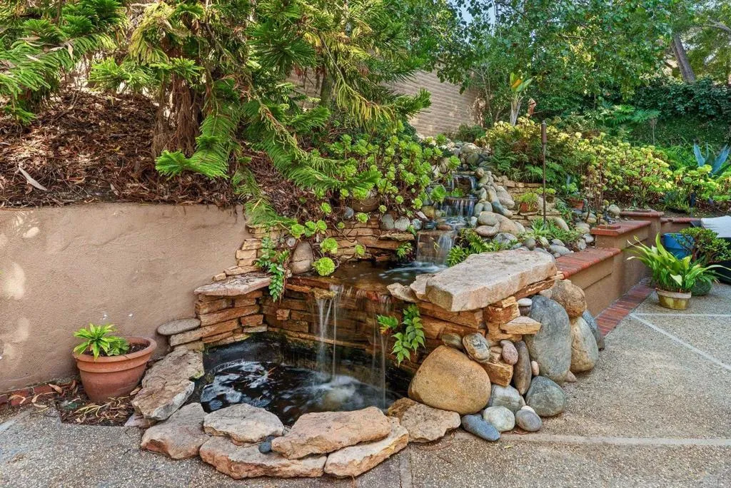 main property photo 44