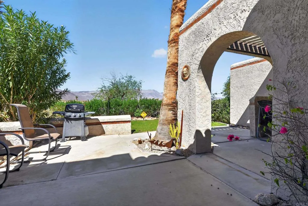 main property photo 29