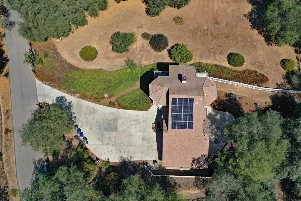 main property photo 52
