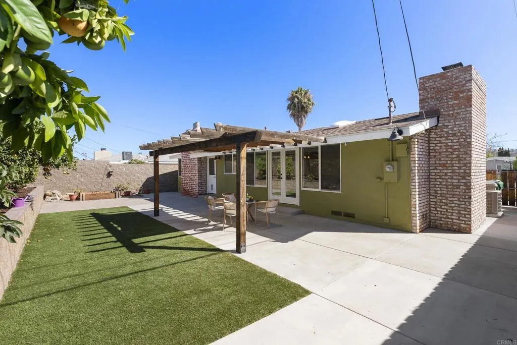 main property photo 32